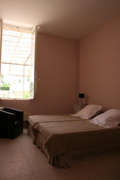 Bed and Breakfast La Pastorale Lagnes Екстер'єр фото