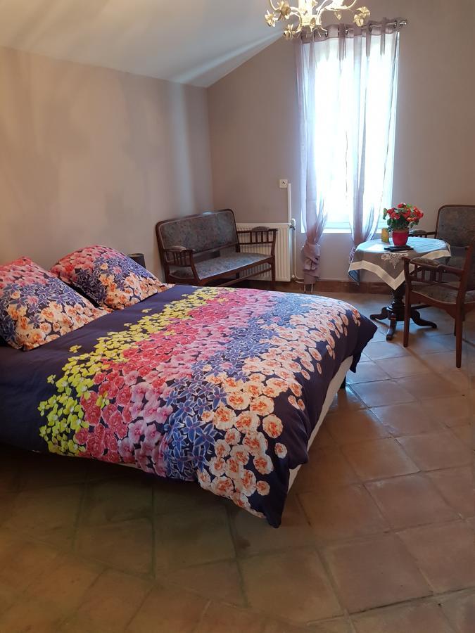 Bed and Breakfast La Pastorale Lagnes Екстер'єр фото