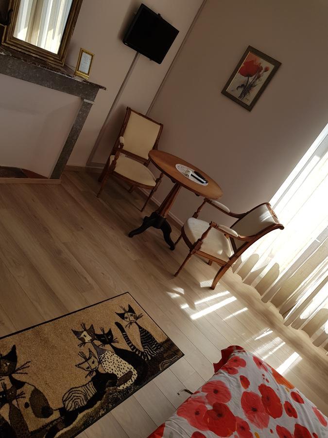 Bed and Breakfast La Pastorale Lagnes Екстер'єр фото